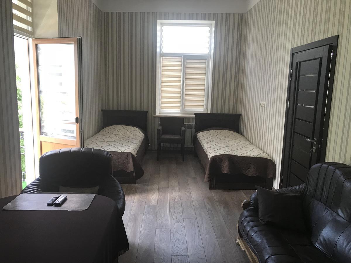 Elitne Zhitlo Apartment Kolomyia Luaran gambar